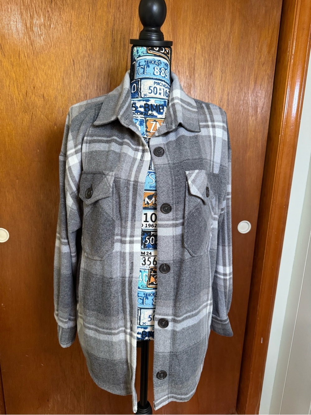 ZENANA Women’s Gray Plaid Button-Up Shacket, Small